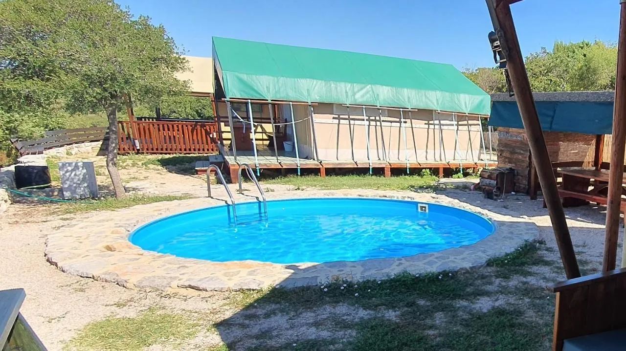 Hotel Marusina Olive Hills - Glamping & Minicamp Punat Campeggio